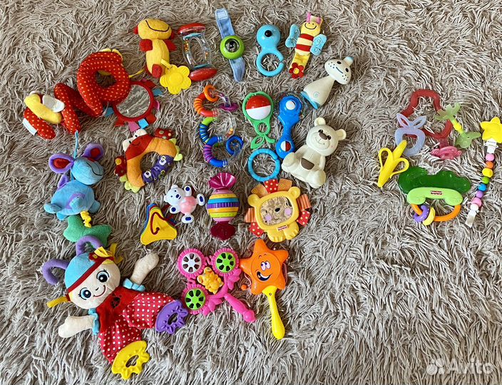 Грызунки, умный телефон, погремушки