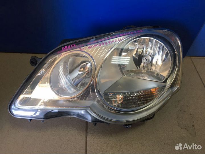 Фара передняя для Volkswagen Polo 4