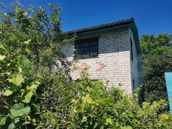 Дача 20 м² на участке 9,8 сот.