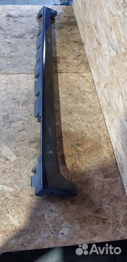 Накладка порога левая Nissan