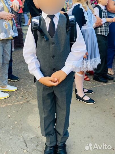 Костюм жилетка и брюки