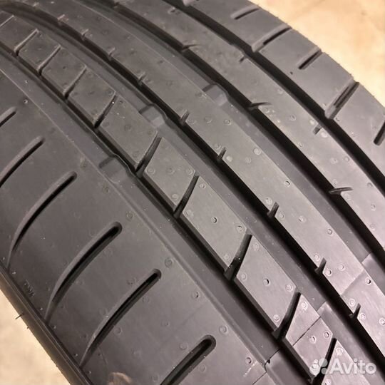 Leao Nova-Force Acro 255/35 R19 96Y