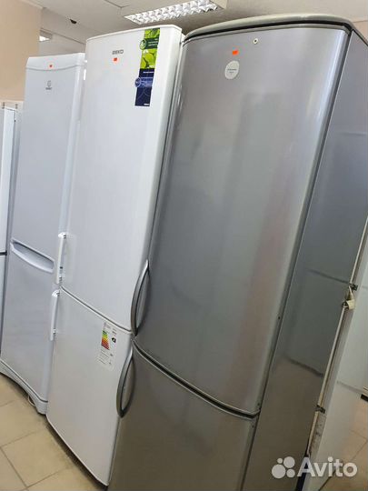 2М. 2компрессора. холодильник Атлант