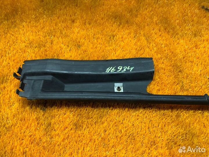 Диффузор радиатора Bmw 5-Series E60 N52B25A 2007