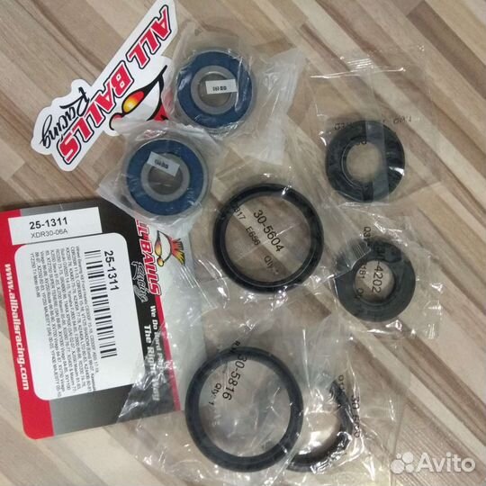 Ремкомплект переднего колеса Yamaha Majesty 400