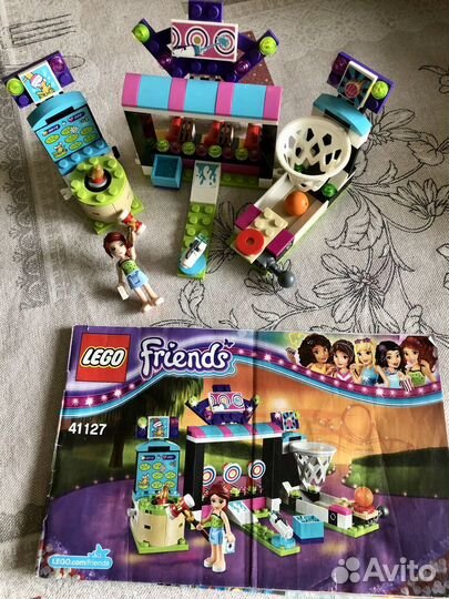 3 набора Lego Friends