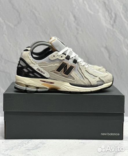 Кроссовки New Balance 1906