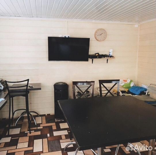 Беседка с мангалом и караоке