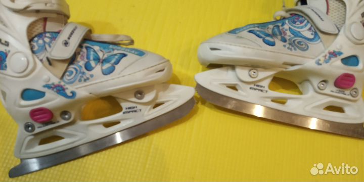 Коньки фигурные размер 30-33 раздвижные