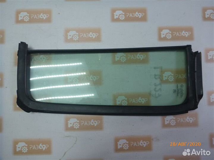 Стекло двери заднее левое Honda Pilot YF4 J35Z4