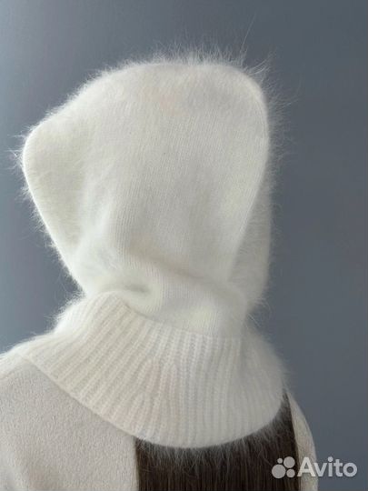 Капор женский из ангоры