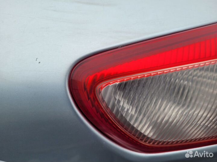 Фонарь внутренний правый на Lancer 10 хэтчбек