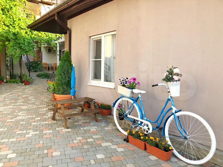 Гостиница, 400 м²