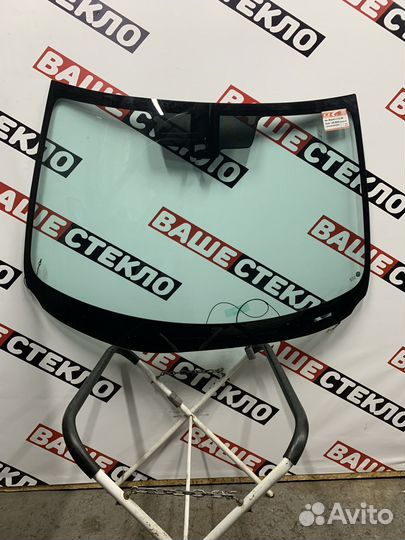 Лобовое стекло Mitsubishi Outlander GF с обогревом