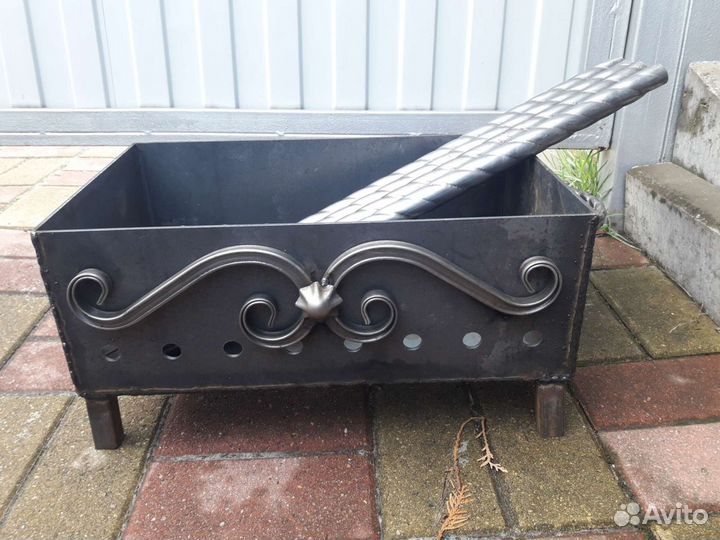 Мангал с ножками 4 мм