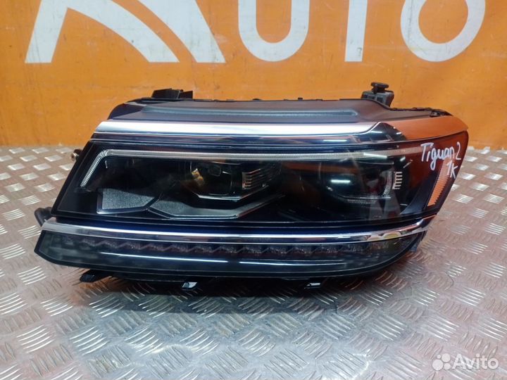 Фара левая Volkswagen Tiguan 2 2016-2020