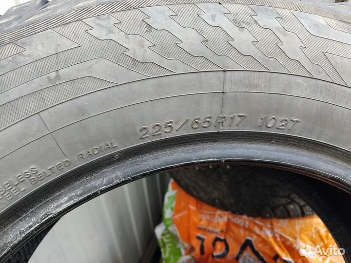 Yokohama Ice Guard Stud IG55 225/65 R17
