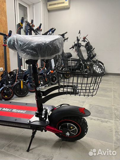 Подсидельная корзина для электросамоката
