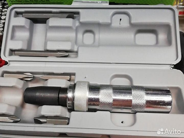 Отвертка ударная поворотная