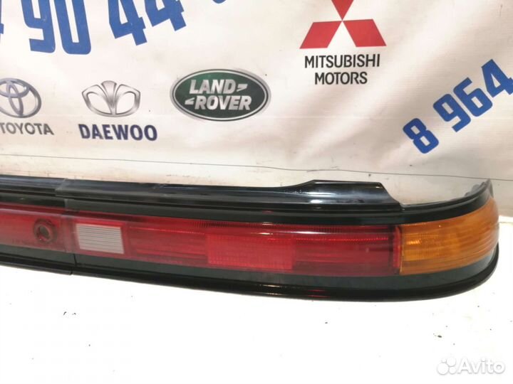 Фонари задние Toyota Mark 2 GX90 jzx90