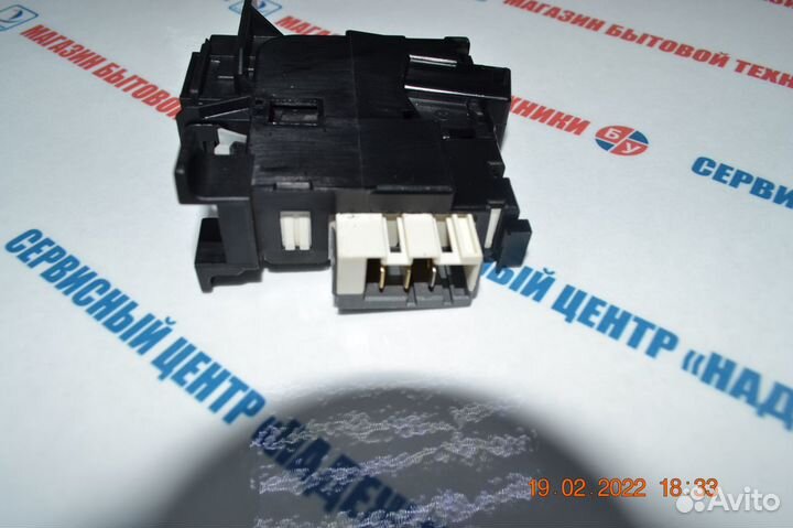 Устройство блокировки люка сма Indesit/Ariston