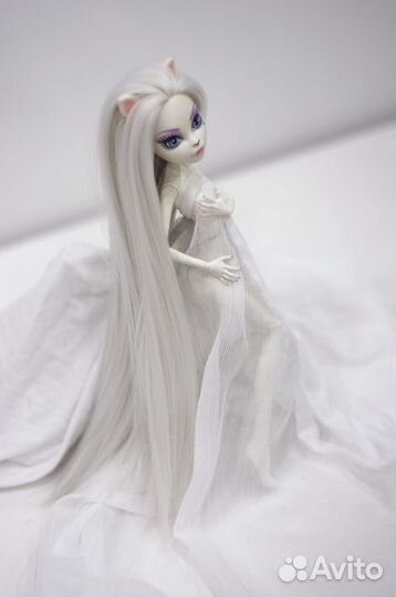 Кукла Монстер Хай Кэтрин Дэ Мяу
