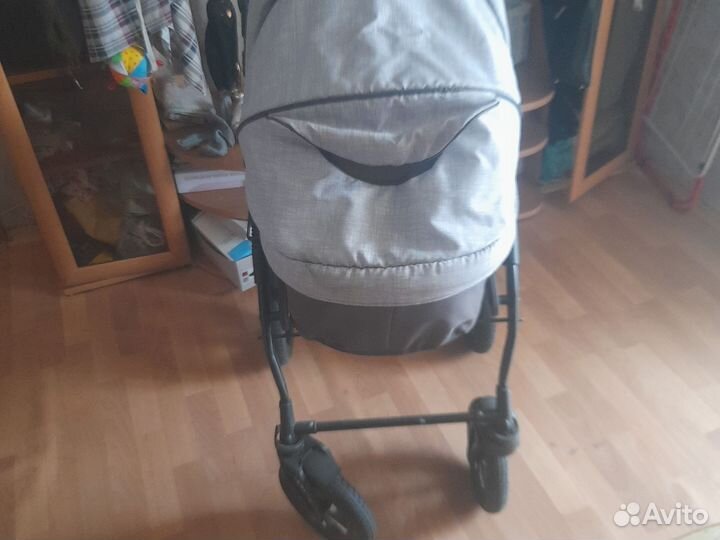 Продам детскую коляску