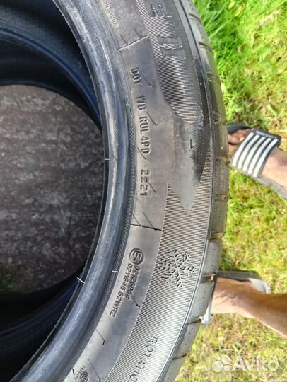 Grenlander IceHawke II 275/45 R21 110H