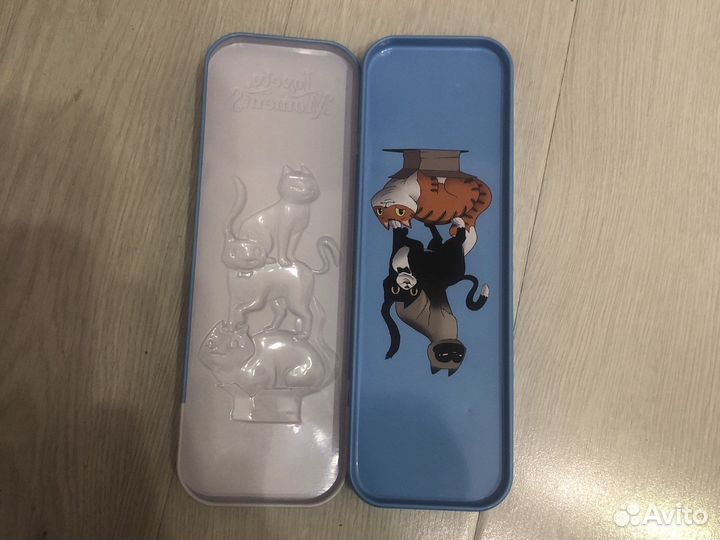 Пенал школьный