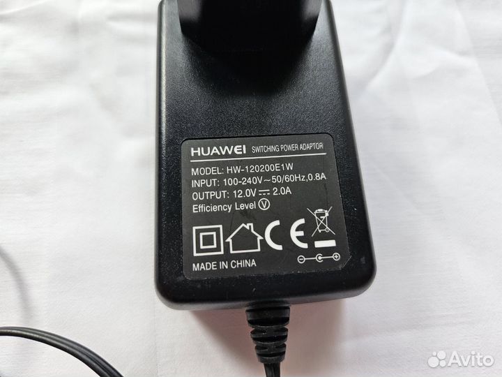 Блок питания (адаптер) 12V 2A HW-120200E1W