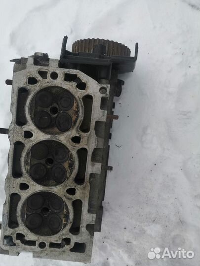 Головка блока двигателя kia carnival k5 2005