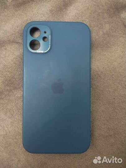 Чехол на iPhone 11