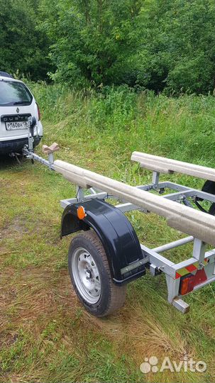 Прицеп для водной техники