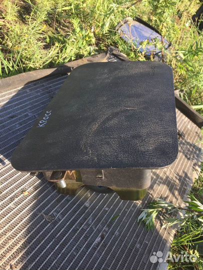 Подушка в торпеду с накладкой джили мк кросс 2013