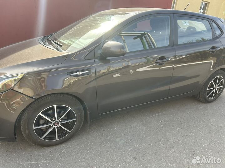 Kia Rio 1.4 AT, 2014, 108 000 км