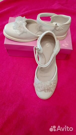 Новые туфли для девочки 32
