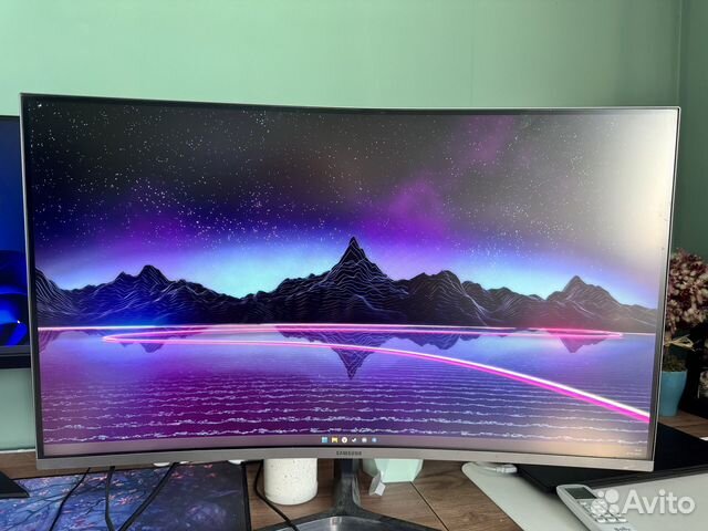 Монитор Samsung 31.5 изогнутый. 2к, 144 гц купить в Москве ...