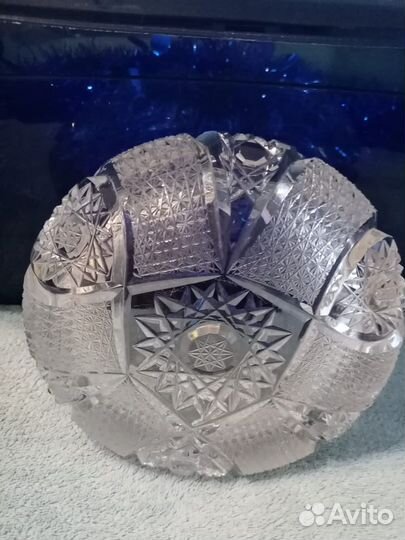 Хрустальная пепельница