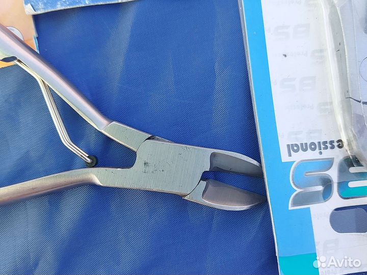 Кусачки для педикюра