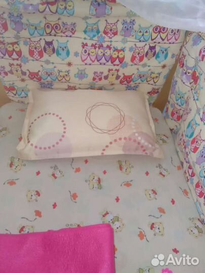 Детская кроватка с комплектом для сна+ подарки