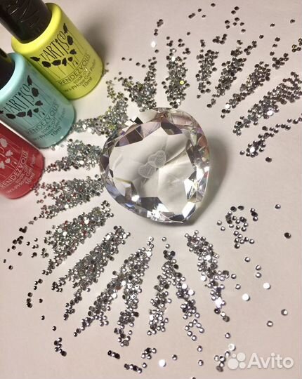 Стразы для дизайна ногтей, декора, творчетсва