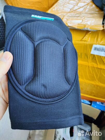 Наколенники для спорта и танцев