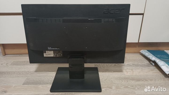 Монитор Acer V226HQL, 21.5