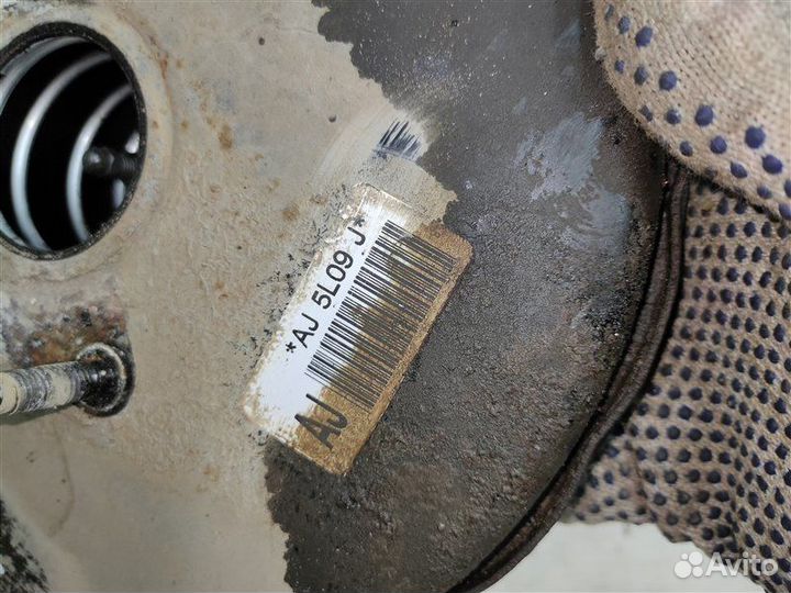 Вакуумник Chevrolet Lacetti 2010