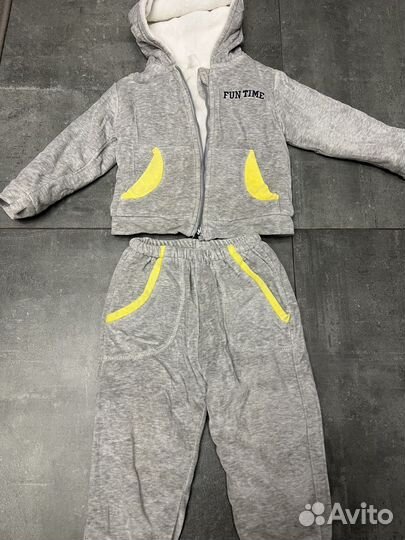 Спортивный костюм