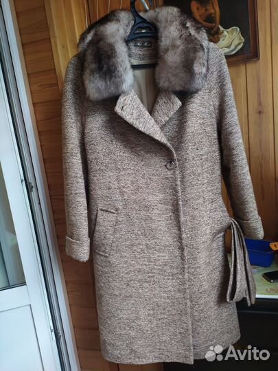 Пальто женское зимнее бу