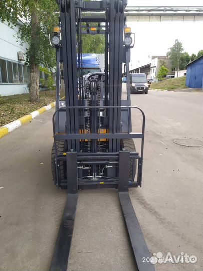 Вилочный погрузчик UN Forklifts FD15T, 2023