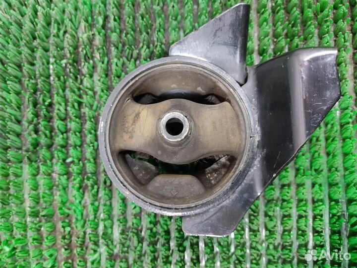 Опора (подушка) двигателя задняя Hyundai Tucson