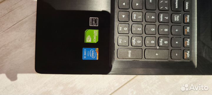 Ноутбук lenovo