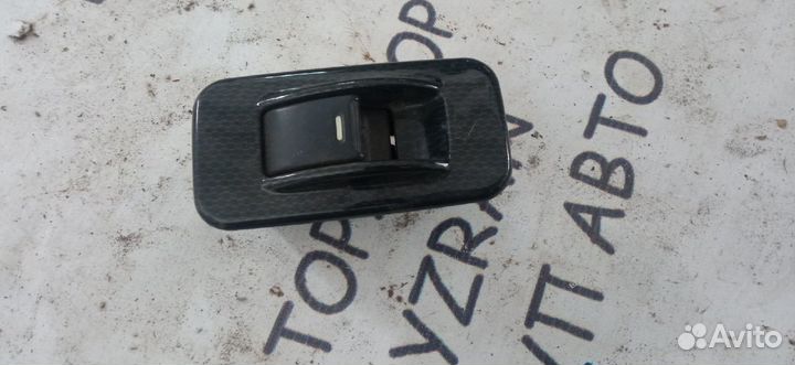 Кнопка стеклоподъемника задняя Geely MK